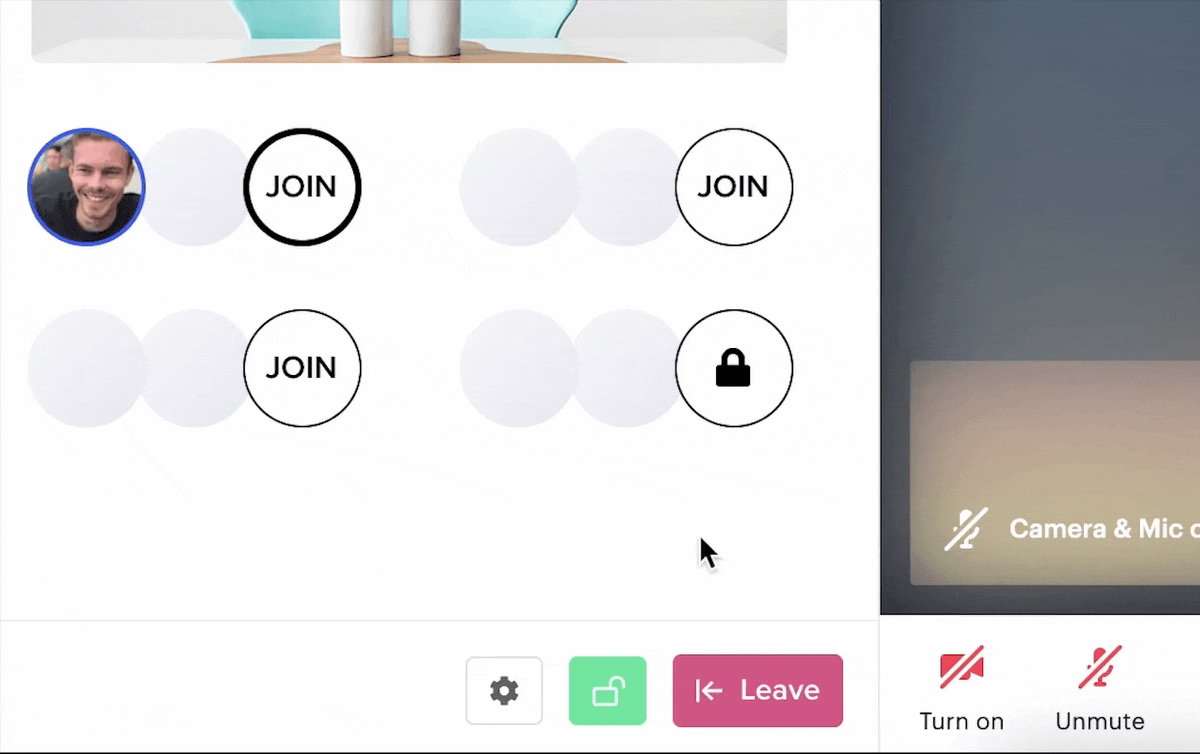 UI showing an attendee "locking" a table.