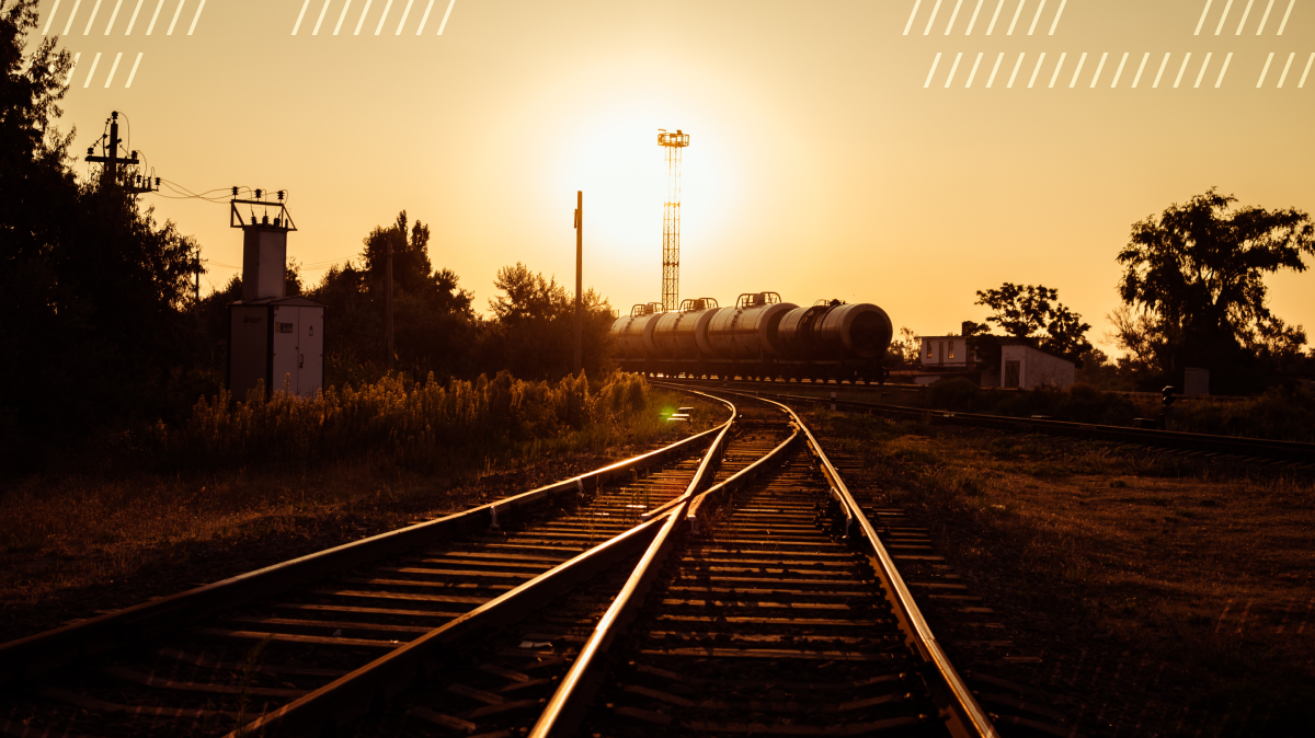 Converging train tracks